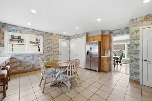 36 Hemlock Ln, Bay Shore, NY 11706 - Photo 21