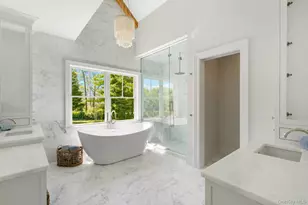 15 Old Point Rd, Quogue, NY 11959 - Photo 17