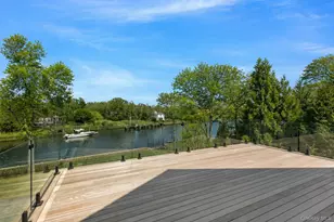 15 Old Point Rd, Quogue, NY 11959 - Photo 17