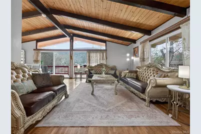 810 Haverstraw Road, Suffern, NY 10901 - Photo 11