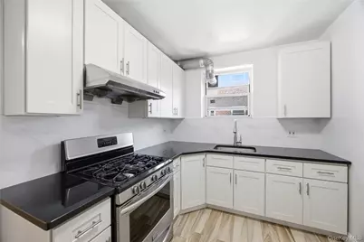 110-20 71st Avenue #620, Forest Hills, NY 11375 - Photo 9