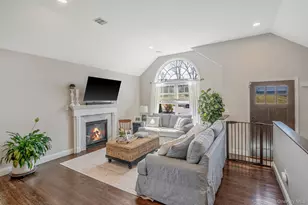 19 Probst Dr, Shirley, NY 11967 - Photo 5