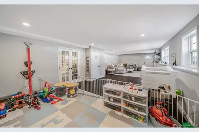 19 Probst Drive, Shirley, NY 11967 - Photo 29