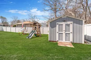 19 Probst Dr, Shirley, NY 11967 - Photo 39