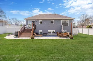 19 Probst Dr, Shirley, NY 11967 - Photo 35