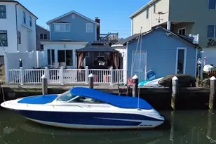 2845 Alder Rd, Bellmore, NY 11710 - Photo 3