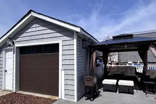 2845 Alder Rd, Bellmore, NY 11710 - Photo 19