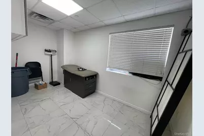 4142 College Point Boulevard #2A, Flushing, NY 11355 - Photo 5