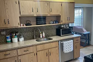 89 Carstairs Rd, Valley Stream, NY 11581 - Photo 13