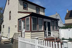 89 Carstairs Rd, Valley Stream, NY 11581 - Photo 3