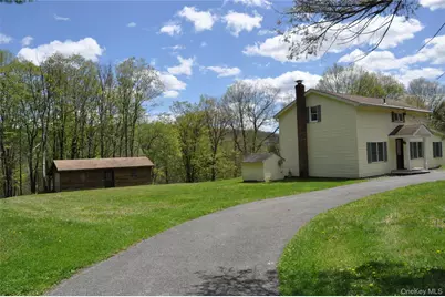 550 Browning Road, Salt Point, NY 12578 - Photo 3
