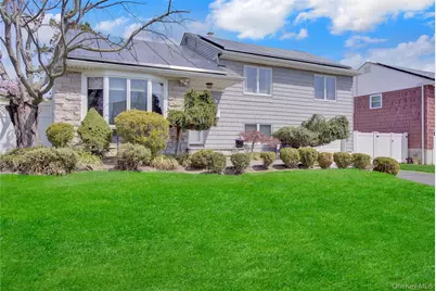 16 Amherst Drive, Massapequa, NY 11758 - Photo 3