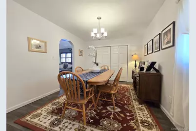 261 Phyllis Drive, Patchogue, NY 11772 - Photo 5
