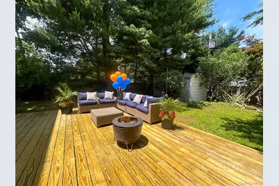 140 North Street, Locust Valley, NY 11560 - Photo 25
