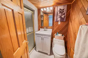 3476 Clifton Blvd, Wantagh, NY 11793 - Photo 15