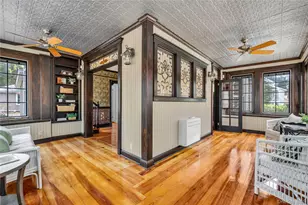 51 Park Pl, Sea Cliff, NY 11579 - Photo 3