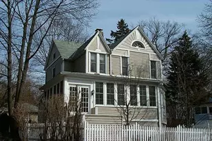 51 Park Pl, Sea Cliff, NY 11579 - Photo 3