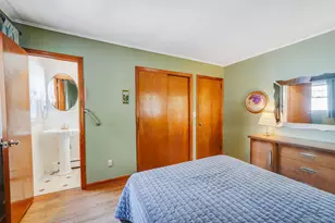 34 Oxbow Rd, Patchogue, NY 11772 - Photo 15