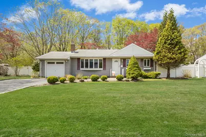 34 Oxbow Road, Patchogue, NY 11772 - Photo 1