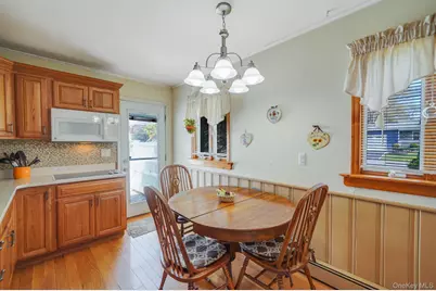34 Oxbow Road, Patchogue, NY 11772 - Photo 11