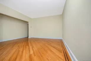 77-21 76th St, Glendale, NY 11385 - Photo 5