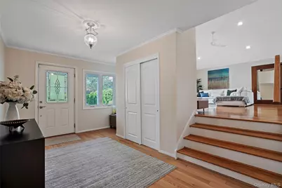 4 Northern Road, Hartsdale, NY 10530 - Photo 3