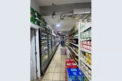 109-19 Liberty Avenue, Richmond Hill, NY 11419 - Photo 11