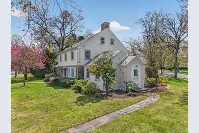 24 Wensley Drive, Great Neck, NY 11021 - Photo 27