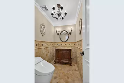211 Hillturn Lane, Roslyn Heights, NY 11577 - Photo 13