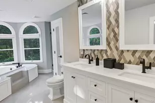 151 Chardonnay Dr, East Quogue, NY 11942 - Photo 21