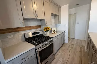 1966 Newbold #709, Bronx, NY 10472 - Photo 1