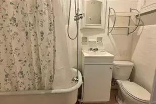 60-24 70th Ave, Ridgewood, NY 11385 - Photo 11