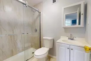 85-18 Lefferts Blvd, Briarwood, NY 11415 - Photo 15