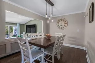 12 Floral Ave, Bethpage, NY 11714 - Photo 7