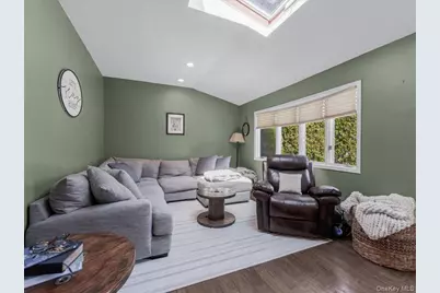 12 Floral Avenue, Bethpage, NY 11714 - Photo 15