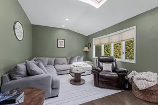 12 Floral Ave, Bethpage, NY 11714 - Photo 15