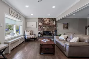 12 Floral Ave, Bethpage, NY 11714 - Photo 5