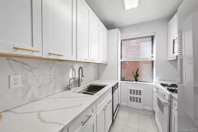 620 West 239th #Unit 4A, Bronx, NY 10463 - Photo 11