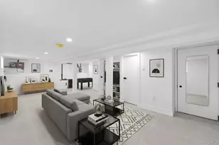 114-37 208th St, Cambria Heights, NY 11411 - Photo 11