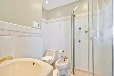 1244 Village Court, Baldwin, NY 11510 - Photo 11