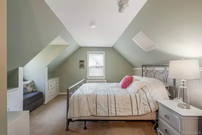 638 Lakeview Avenue, Rockville Centre, NY 11570 - Photo 17