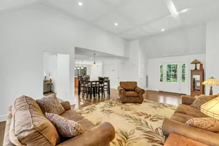3 Quail Run, Hampton Bays, NY 11946 - Photo 5