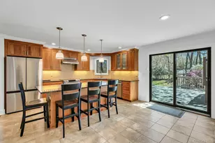 3 Quail Run, Hampton Bays, NY 11946 - Photo 7