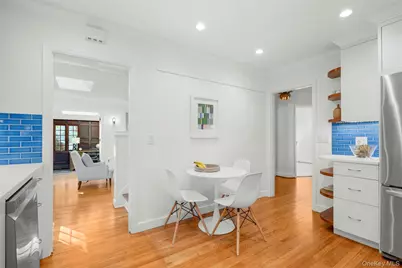 62 Myrtle Boulevard, Larchmont, NY 10538 - Photo 13