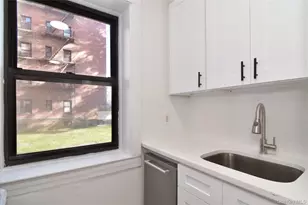 590 E 3rd St, Mount Vernon, NY 10553 - Photo 3