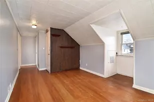 355 Upland Ave, Yonkers, NY 10703 - Photo 19
