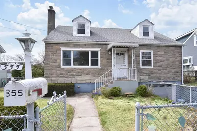 355 Upland Avenue, Yonkers, NY 10703 - Photo 1