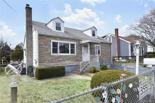 355 Upland Ave, Yonkers, NY 10703 - Photo 3