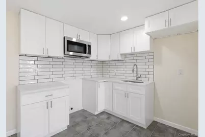41 Madison Avenue, Amityville, NY 11701 - Photo 15