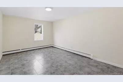 41 Madison Avenue, Amityville, NY 11701 - Photo 23